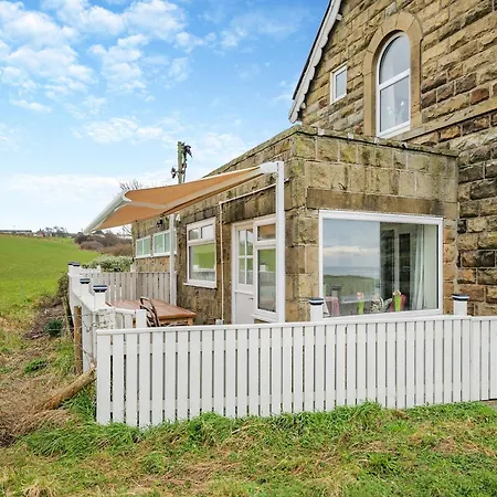 Holiday home Toll Bar *