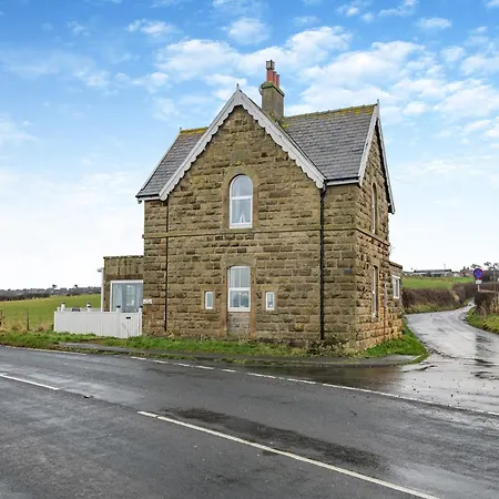 Toll Bar * Whitby
